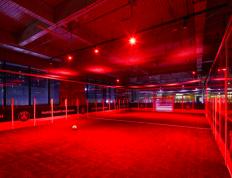 九游娱乐-莱比锡训练开放日，清晨远射贴柱引欢呼，社区盾在即，年轻球员得到机会(12与杨仕鸣心得)