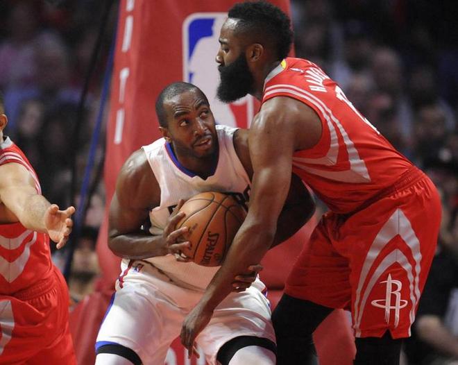 九游娱乐-乒乓球赛场再起风云:海滨赤兔队险胜川蜀火箭队,赛场气氛火爆锋线火力回暖(14人乒乓球大循环对阵表队)