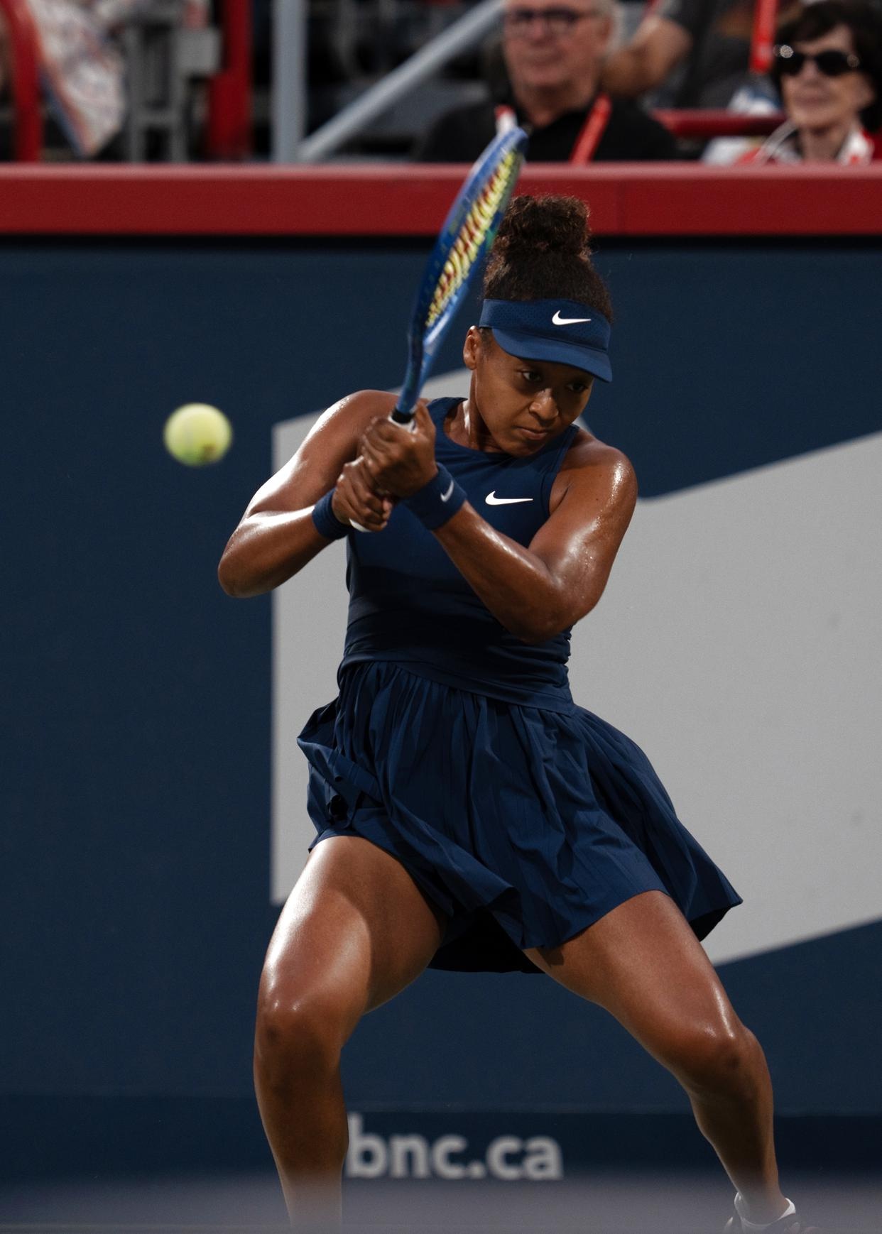 九游娱乐-包含大坂直美连续五场比赛得分超过比赛局势复杂,巴塞罗那不断突破!赢得满堂喝彩的词条