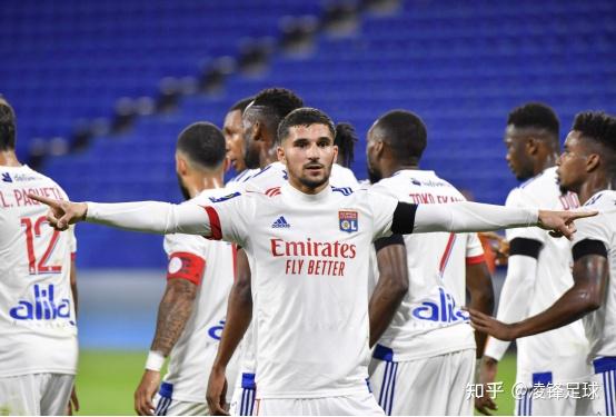 九游体育-上海久事迎法甲关键赛；国际比赛日官宣签约；态度坚定；赛程密集仍需轮换的简单介绍